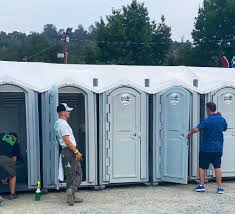 Best Portable Shower Rental  in North Corbin, KY